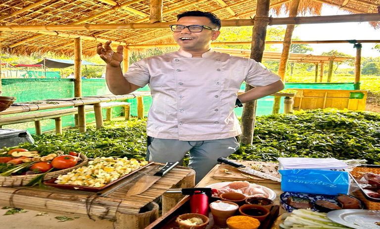 Local food & village market